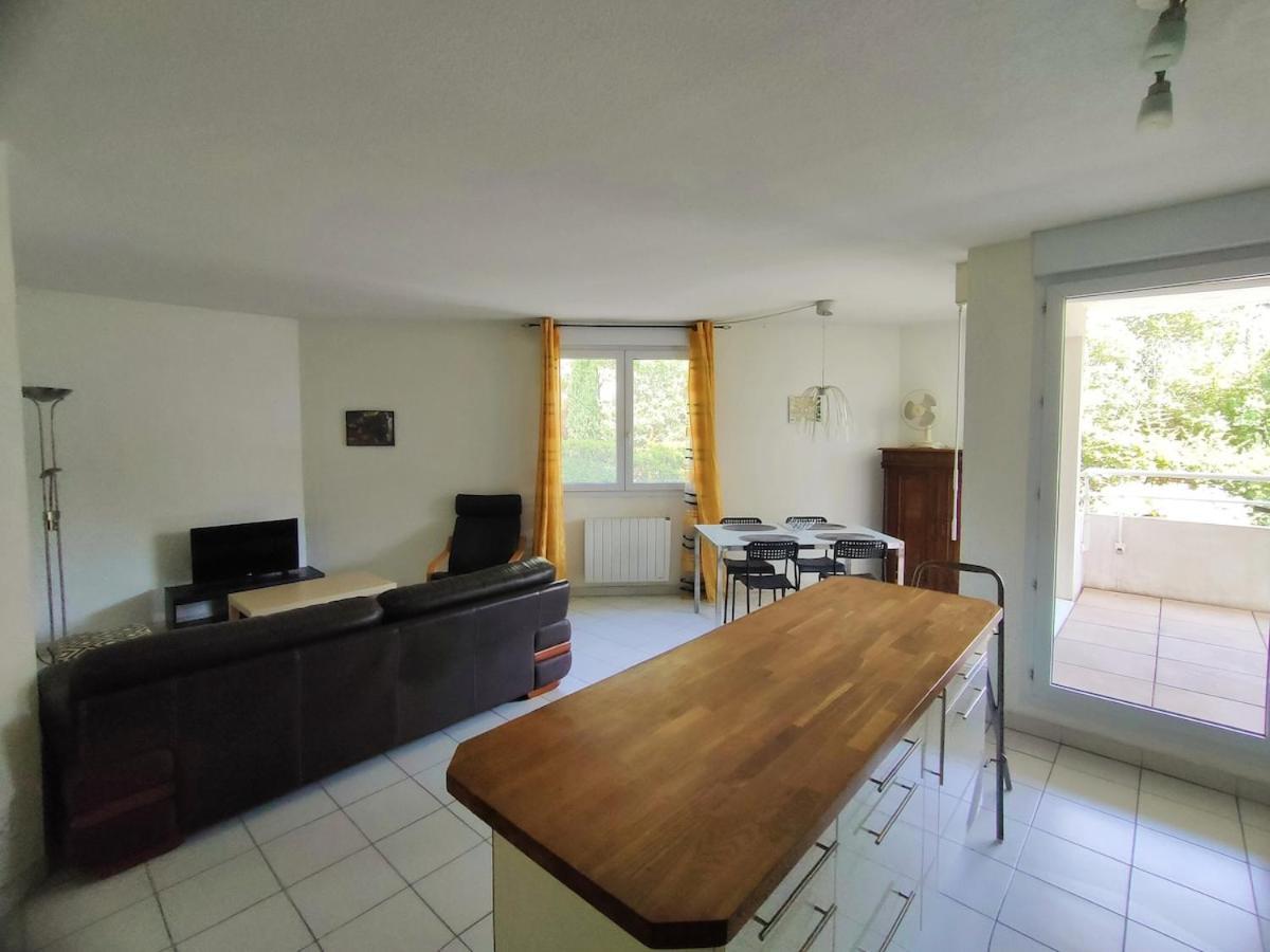 F3 63m2, Piscine, Terrasse, Parking, 20 Min Plages Appartement Montpellier